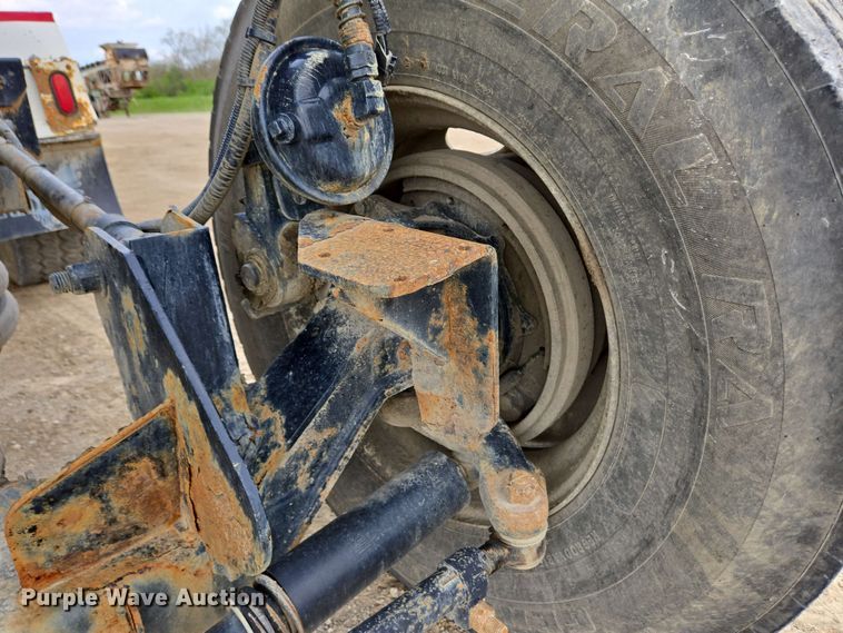 image for item EC4204 2019 Indiana Phoenix INC Mixer ready mix truck