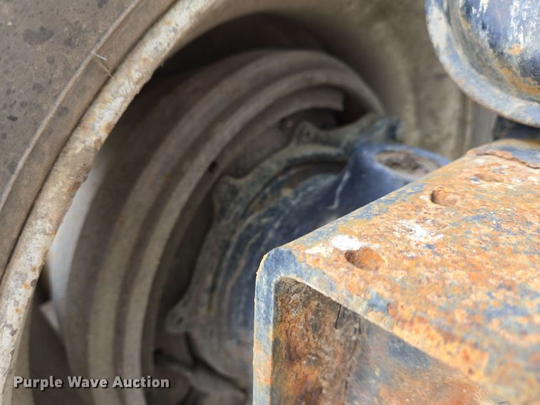 image for item EC4204 2019 Indiana Phoenix INC Mixer ready mix truck