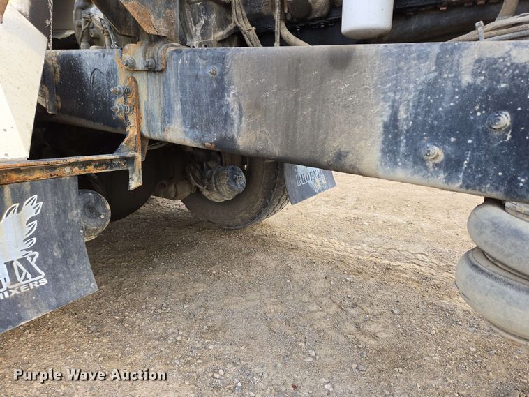 image for item EC4204 2019 Indiana Phoenix INC Mixer ready mix truck