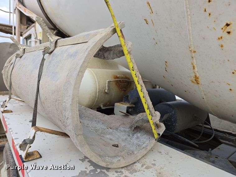 image for item EC4204 2019 Indiana Phoenix INC Mixer ready mix truck