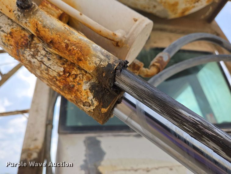 image for item EC4204 2019 Indiana Phoenix INC Mixer ready mix truck