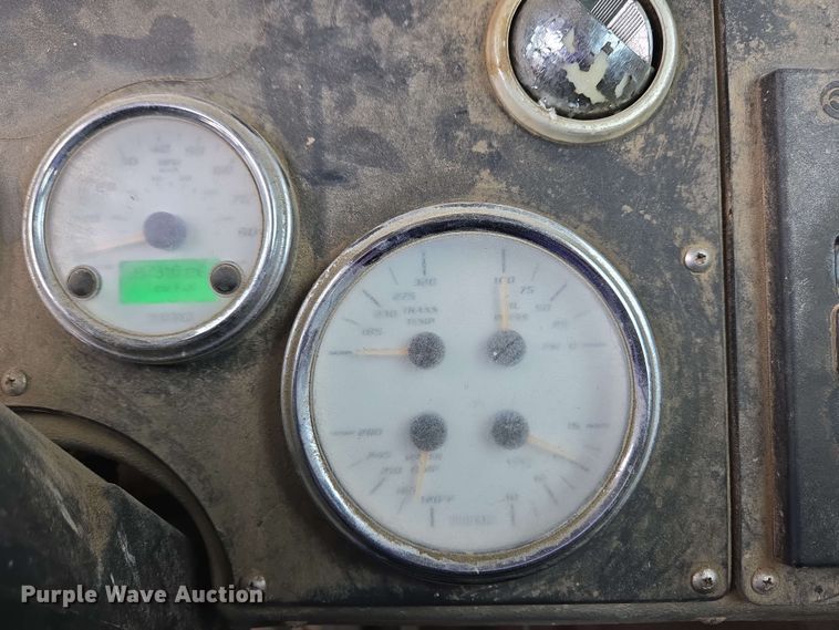 image for item EC4204 2019 Indiana Phoenix INC Mixer ready mix truck