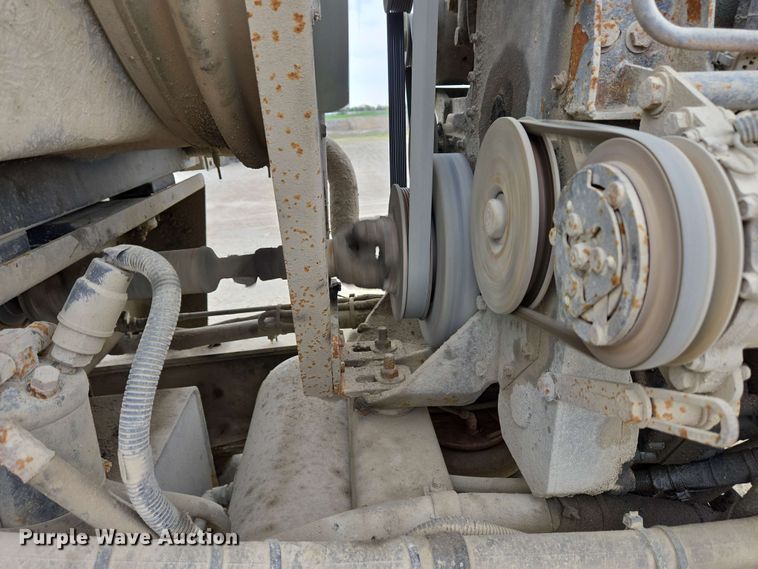 image for item EC4204 2019 Indiana Phoenix INC Mixer ready mix truck