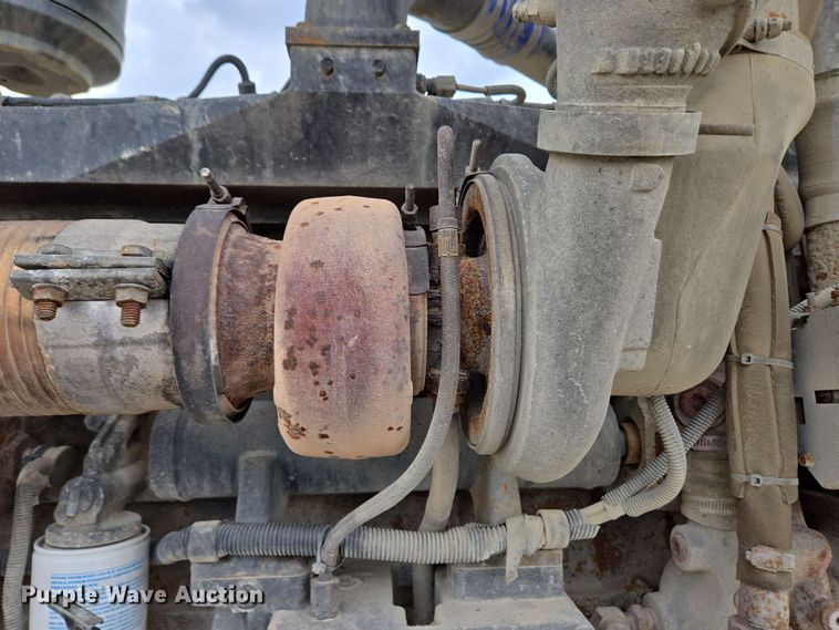 image for item EC4204 2019 Indiana Phoenix INC Mixer ready mix truck