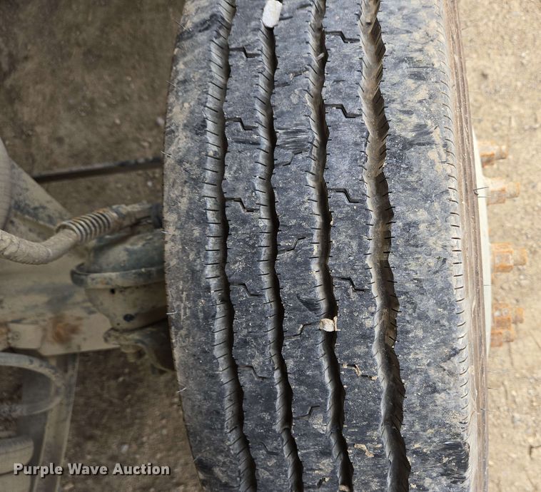 image for item EC4204 2019 Indiana Phoenix INC Mixer ready mix truck