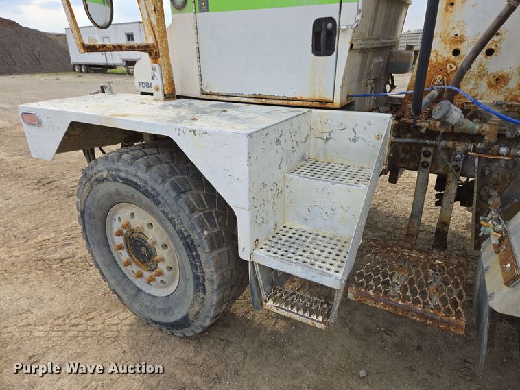 image for item EC4205 2016 Terex Advance Mixer ready mix truck