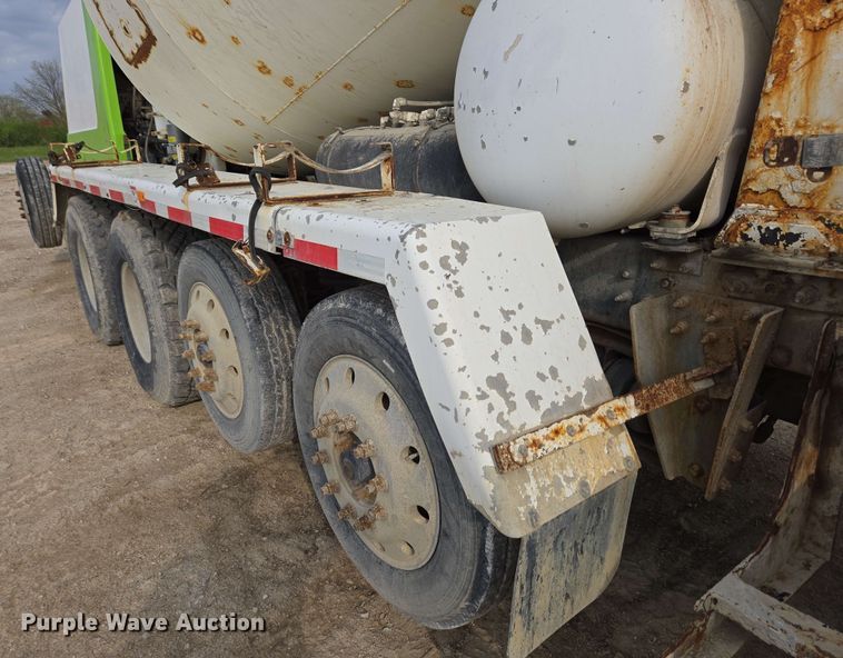 image for item EC4205 2016 Terex Advance Mixer ready mix truck