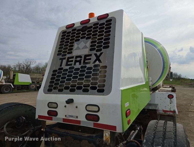 image for item EC4205 2016 Terex Advance Mixer ready mix truck