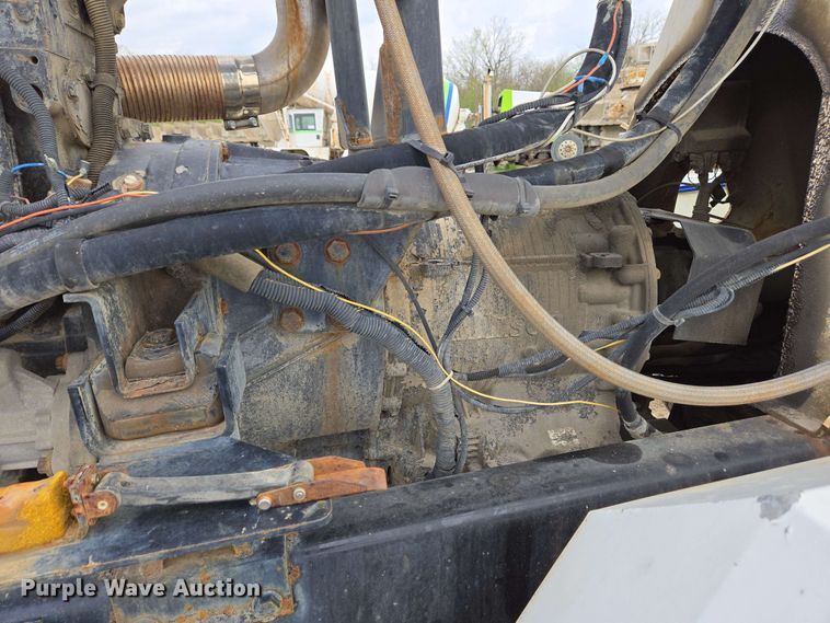 image for item EC4205 2016 Terex Advance Mixer ready mix truck