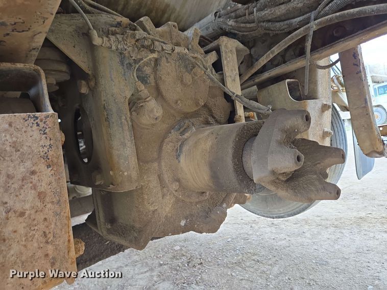 image for item EC4205 2016 Terex Advance Mixer ready mix truck