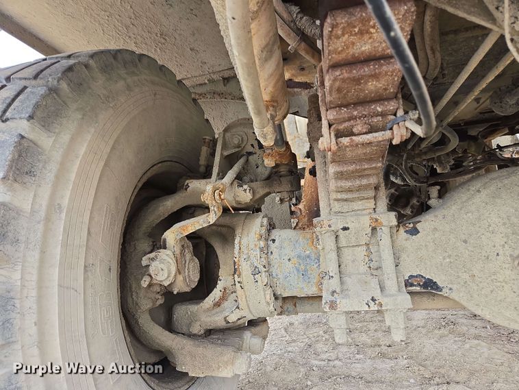 image for item EC4205 2016 Terex Advance Mixer ready mix truck