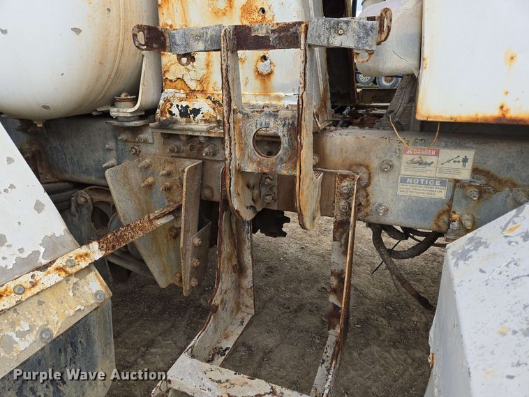 image for item EC4205 2016 Terex Advance Mixer ready mix truck