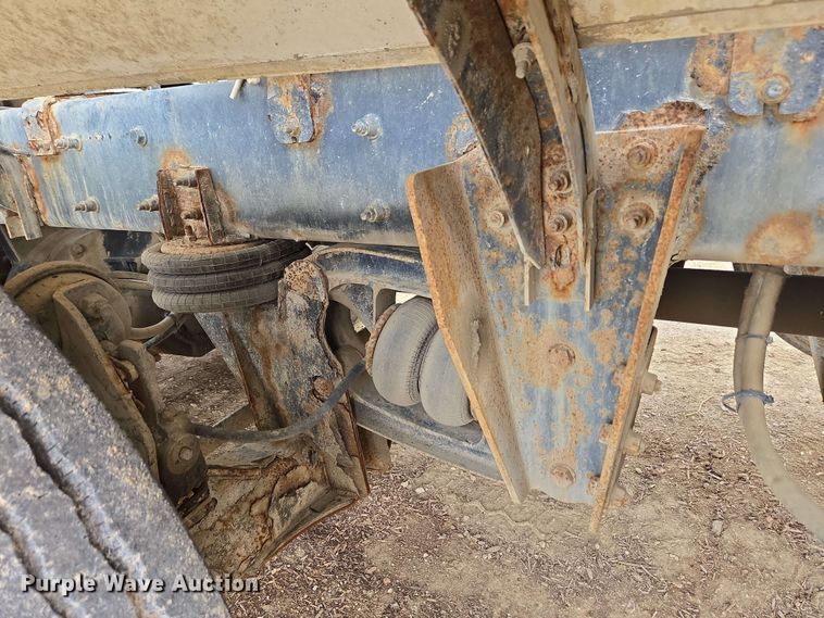 image for item EC4205 2016 Terex Advance Mixer ready mix truck