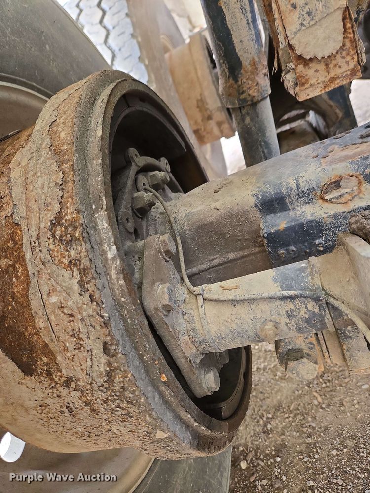 image for item EC4205 2016 Terex Advance Mixer ready mix truck