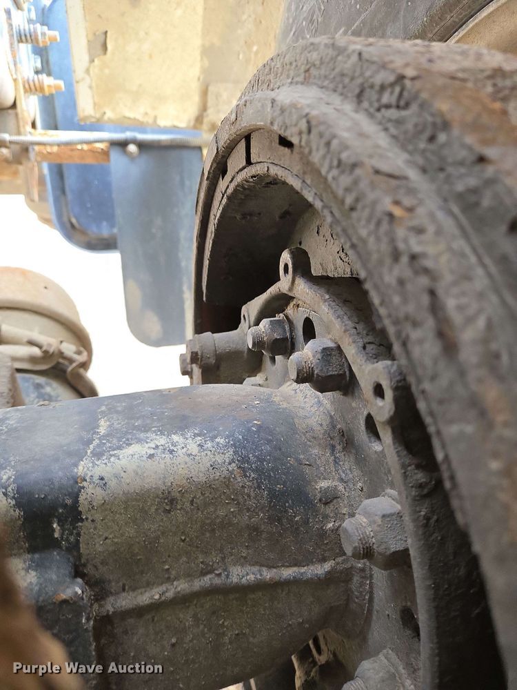 image for item EC4205 2016 Terex Advance Mixer ready mix truck