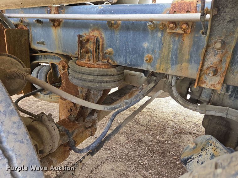 image for item EC4205 2016 Terex Advance Mixer ready mix truck