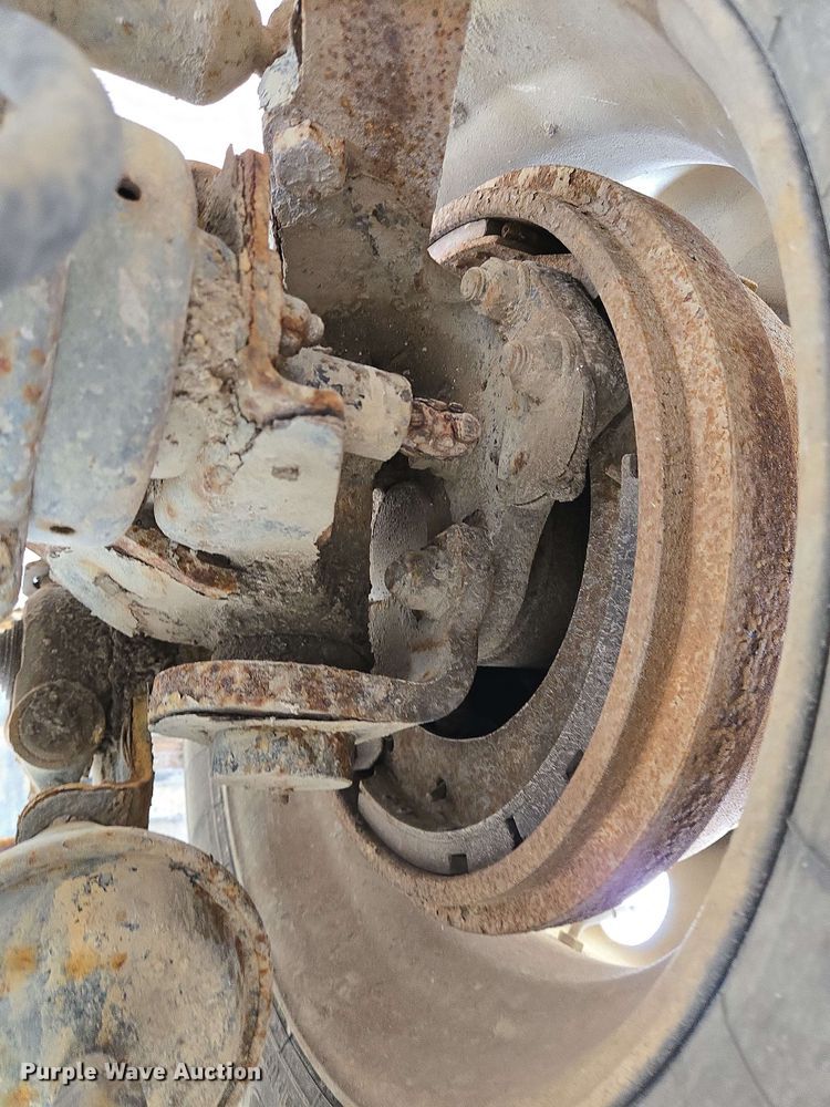 image for item EC4205 2016 Terex Advance Mixer ready mix truck