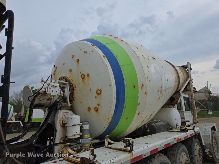 image for item EC4205 2016 Terex Advance Mixer ready mix truck