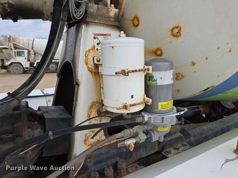 image for item EC4205 2016 Terex Advance Mixer ready mix truck