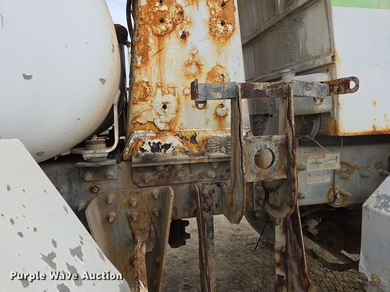 image for item EC4205 2016 Terex Advance Mixer ready mix truck