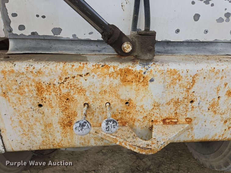 image for item EC4205 2016 Terex Advance Mixer ready mix truck