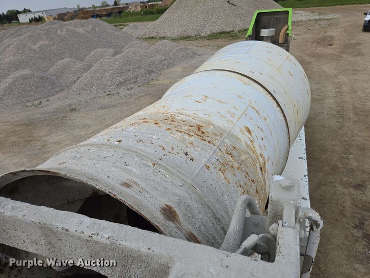 image for item EC4205 2016 Terex Advance Mixer ready mix truck
