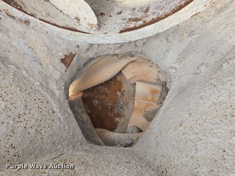 image for item EC4205 2016 Terex Advance Mixer ready mix truck