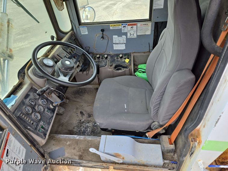 image for item EC4205 2016 Terex Advance Mixer ready mix truck