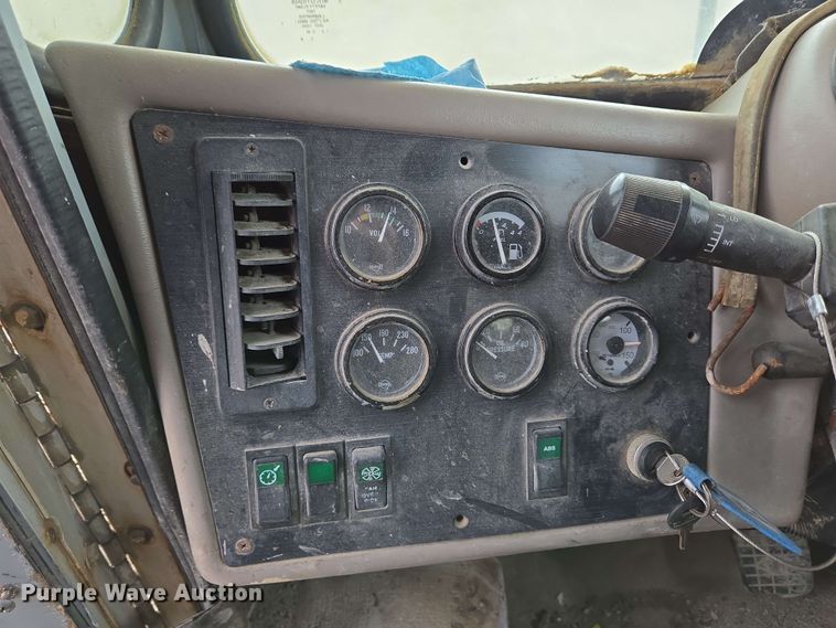 image for item EC4205 2016 Terex Advance Mixer ready mix truck