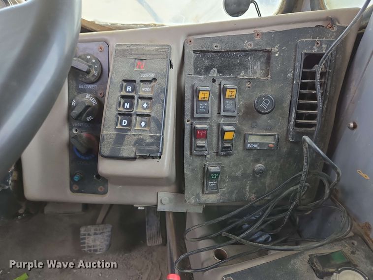 image for item EC4205 2016 Terex Advance Mixer ready mix truck