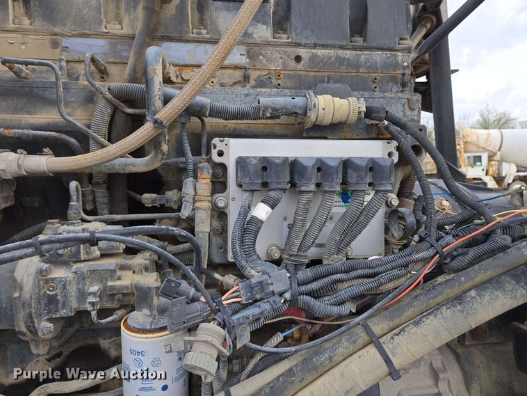 image for item EC4205 2016 Terex Advance Mixer ready mix truck