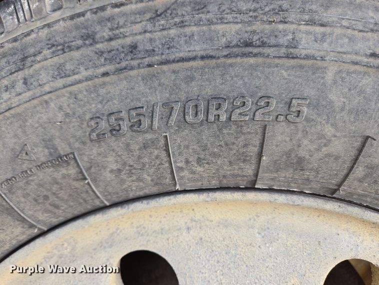 image for item EC4205 2016 Terex Advance Mixer ready mix truck