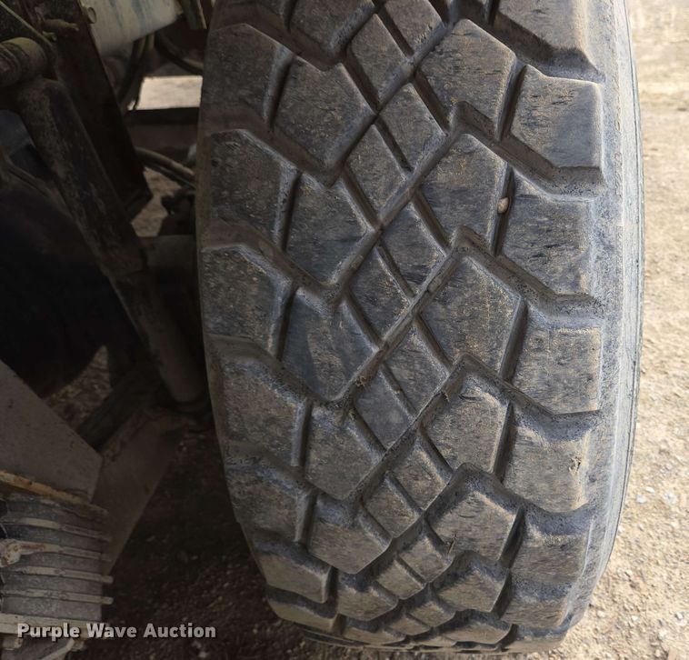 image for item EC4205 2016 Terex Advance Mixer ready mix truck