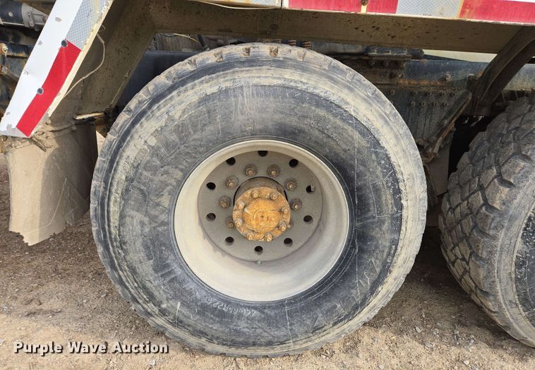 image for item EC4205 2016 Terex Advance Mixer ready mix truck