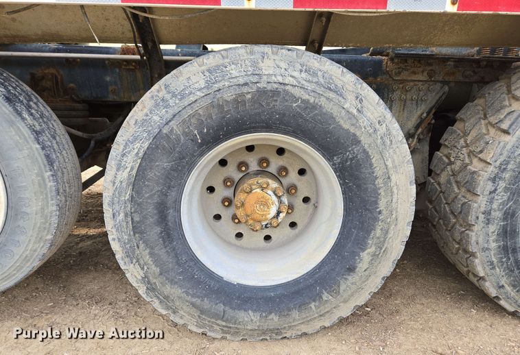 image for item EC4205 2016 Terex Advance Mixer ready mix truck