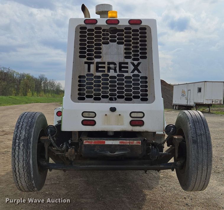 image for item EC4206 2015 Terex FDB6000 ready mix truck