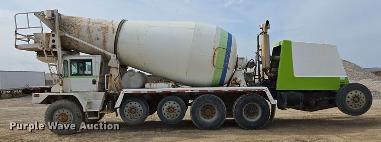 image for item EC4206 2015 Terex FDB6000 ready mix truck