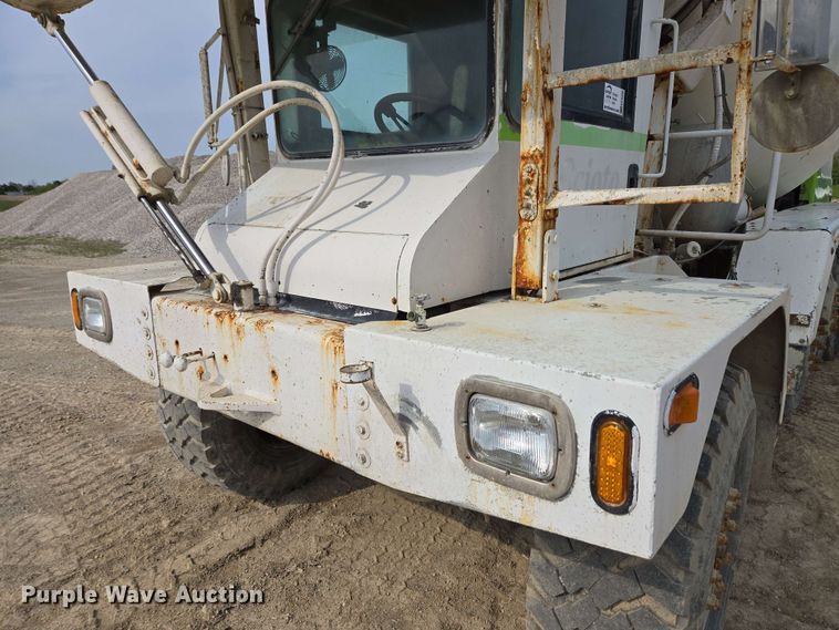 image for item EC4206 2015 Terex FDB6000 ready mix truck