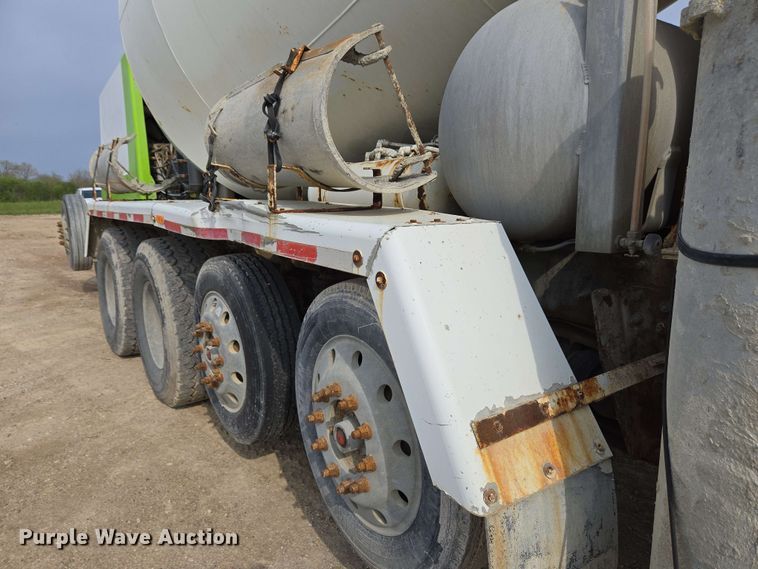 image for item EC4206 2015 Terex FDB6000 ready mix truck