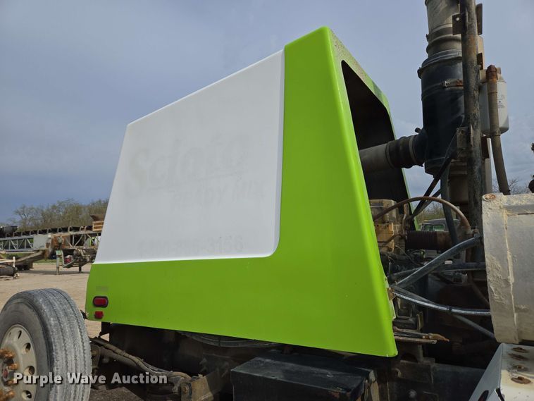 image for item EC4206 2015 Terex FDB6000 ready mix truck