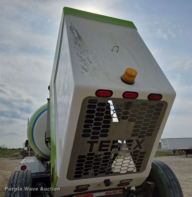 image for item EC4206 2015 Terex FDB6000 ready mix truck