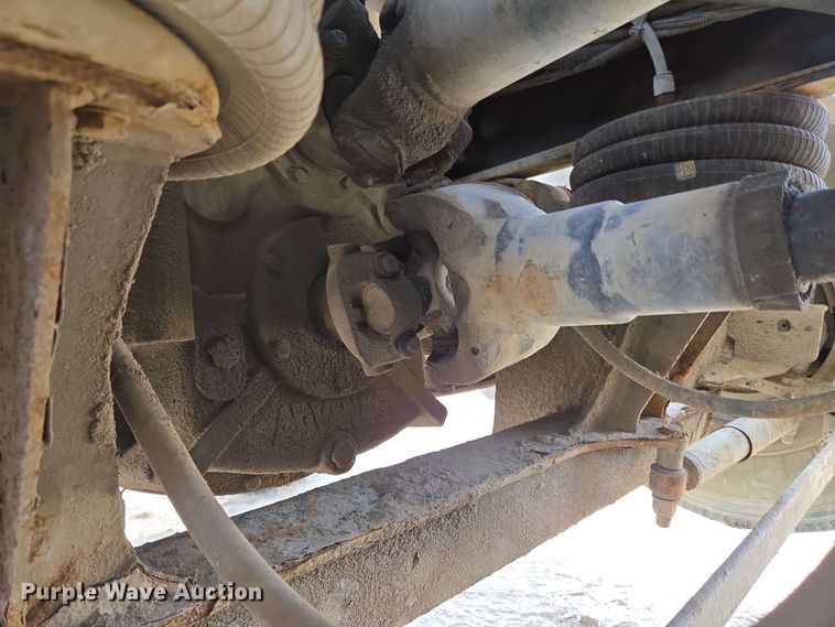 image for item EC4206 2015 Terex FDB6000 ready mix truck