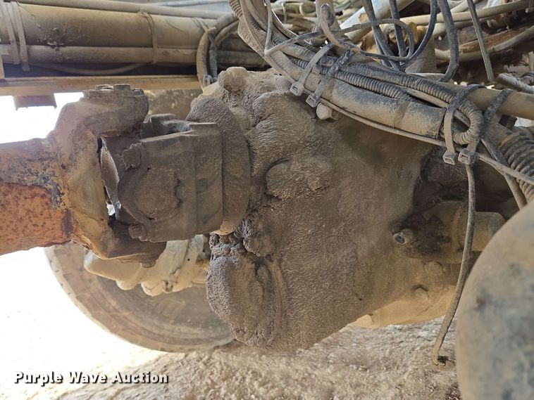 image for item EC4206 2015 Terex FDB6000 ready mix truck