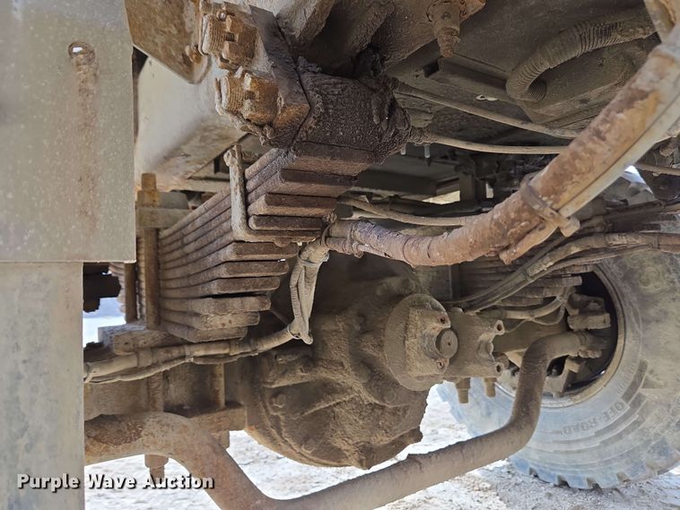 image for item EC4206 2015 Terex FDB6000 ready mix truck