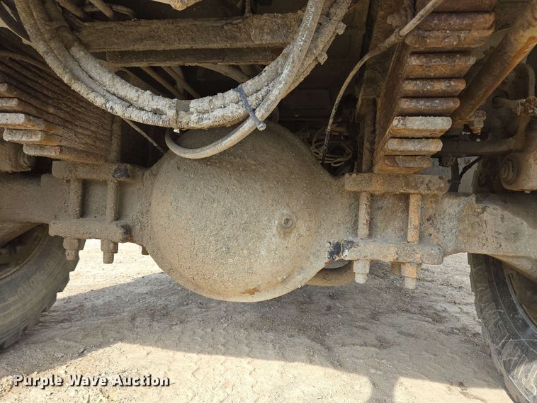 image for item EC4206 2015 Terex FDB6000 ready mix truck