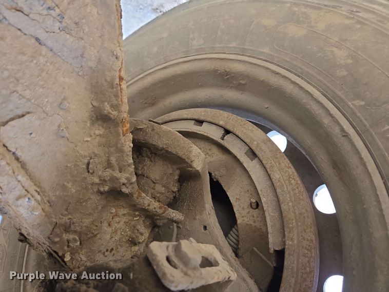 image for item EC4206 2015 Terex FDB6000 ready mix truck