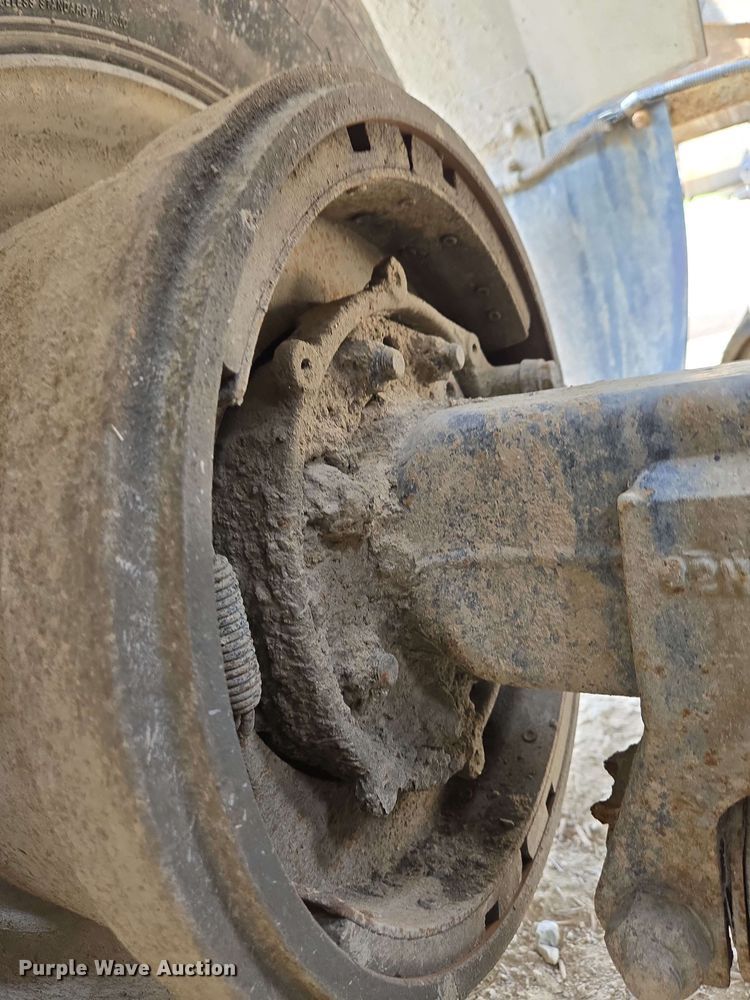 image for item EC4206 2015 Terex FDB6000 ready mix truck