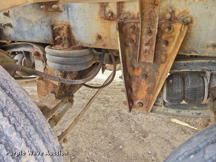 image for item EC4206 2015 Terex FDB6000 ready mix truck