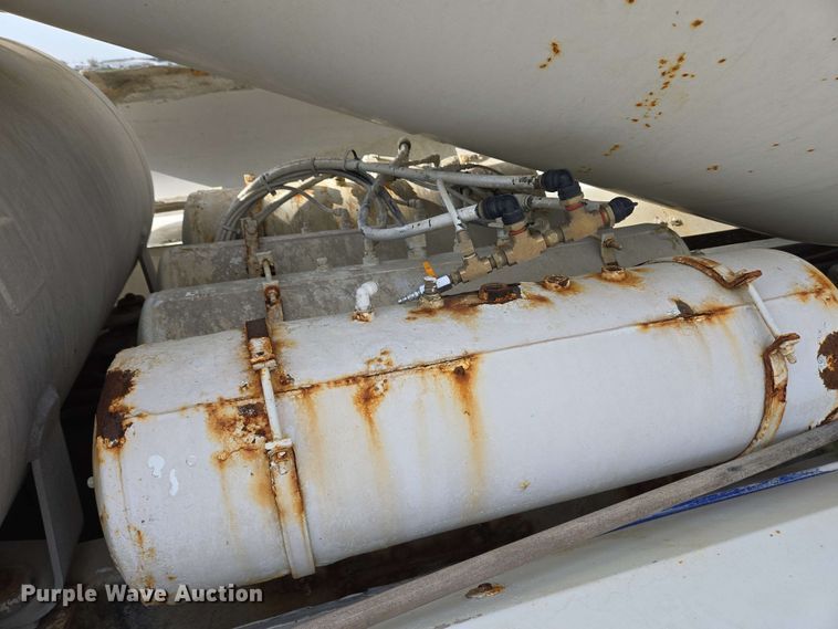 image for item EC4206 2015 Terex FDB6000 ready mix truck