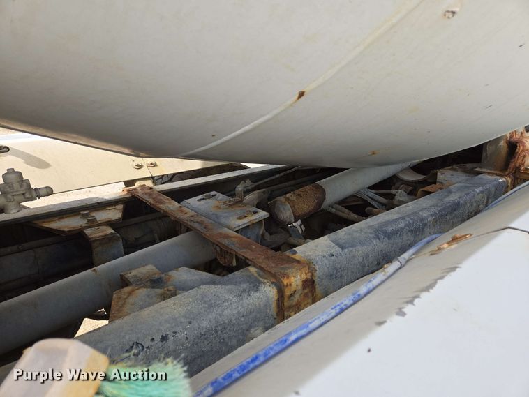 image for item EC4206 2015 Terex FDB6000 ready mix truck